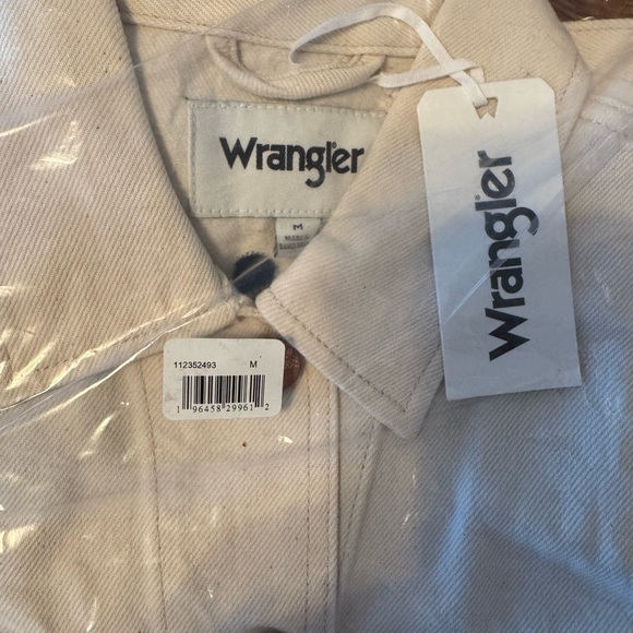 Wrangler White Denim Jacket with Navy Lettering - Picture 2 of 5